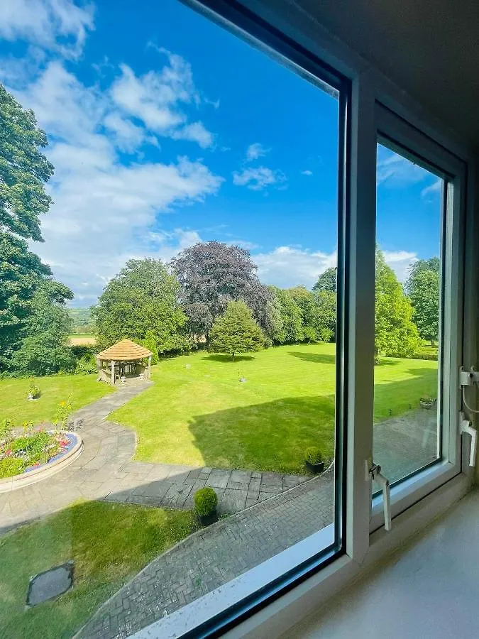 Winford Manor Hotel