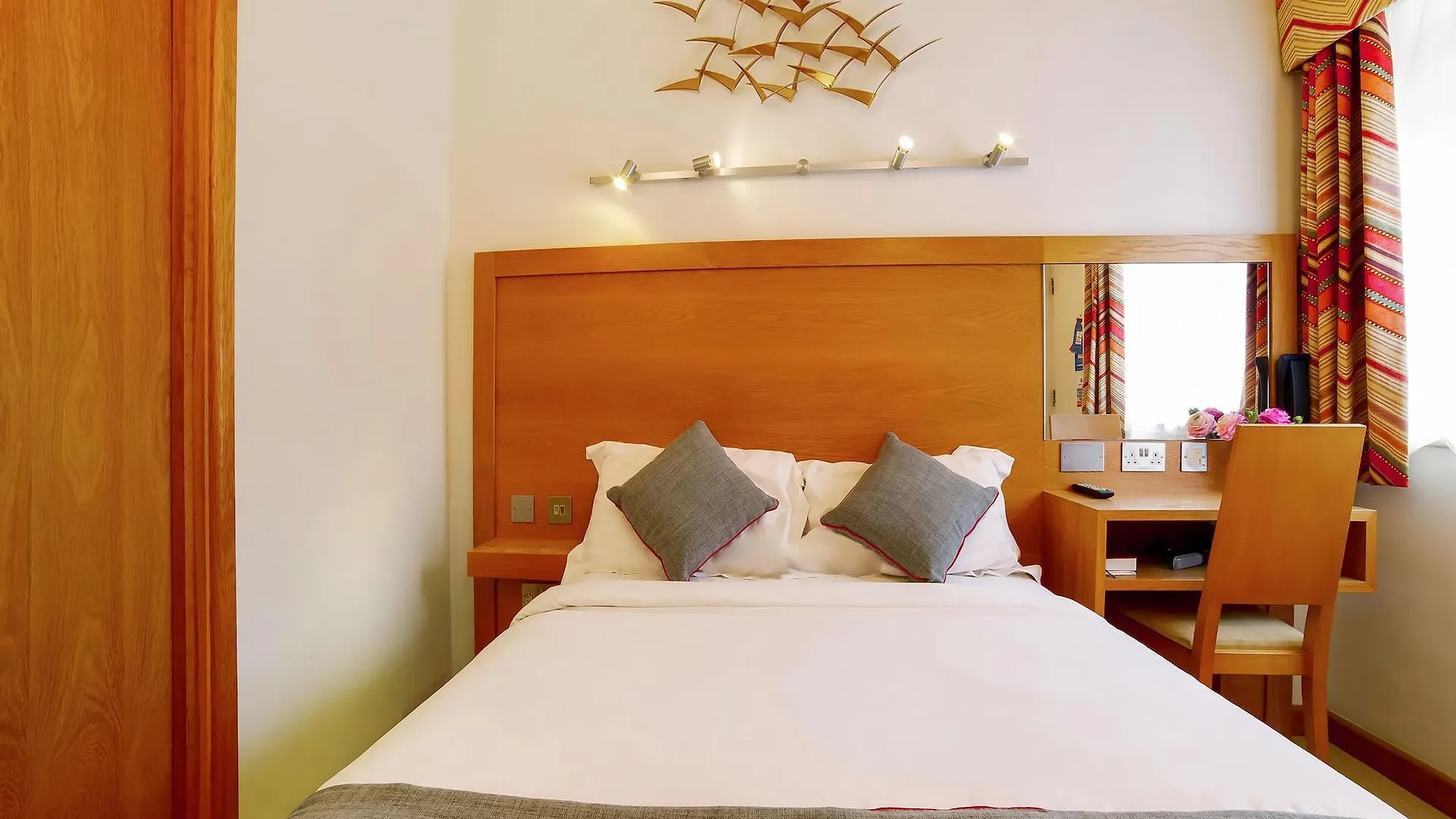 Winford Manor Hotel